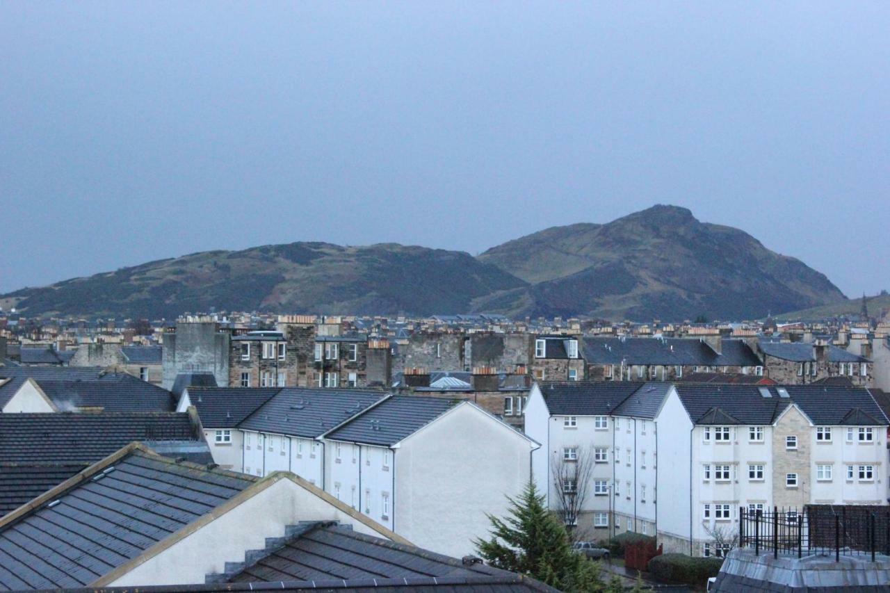 Edinburgh City Luxury Apartment Spectrum ภายนอก รูปภาพ